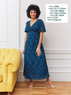 Helena Short Sleeve Jacquard Dress - Floral