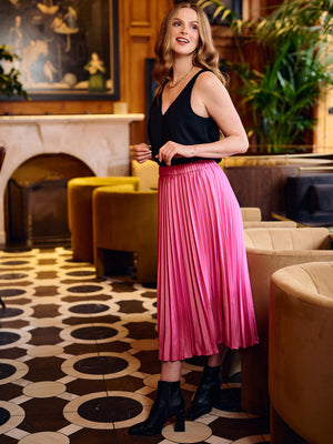 Jane - Pleated Skirt - Hot Pink