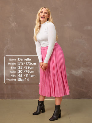 Jane - Pleated Skirt - Hot Pink