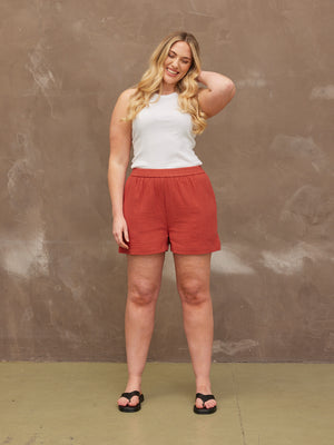 Jenny - Cotton Crinkle Shorts - Rust