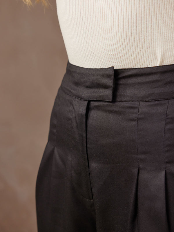 Lana - A/W Trouser - Black – This is Unfolded