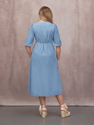 Lisa Embroidered Denim Dress - Light Wash Denim