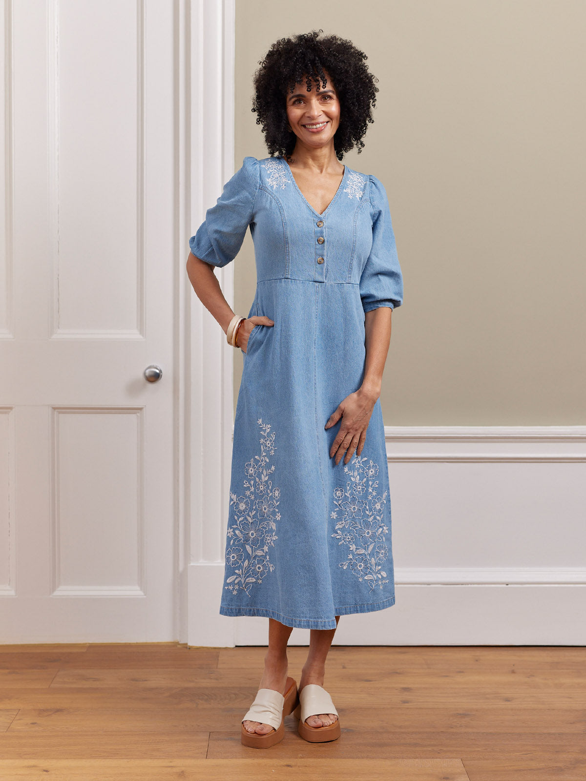 white christmas dresses Mexican Embroidered Denim Strapless Dress white christmas dresses Mexican Embroidered Denim Strapless Dress
