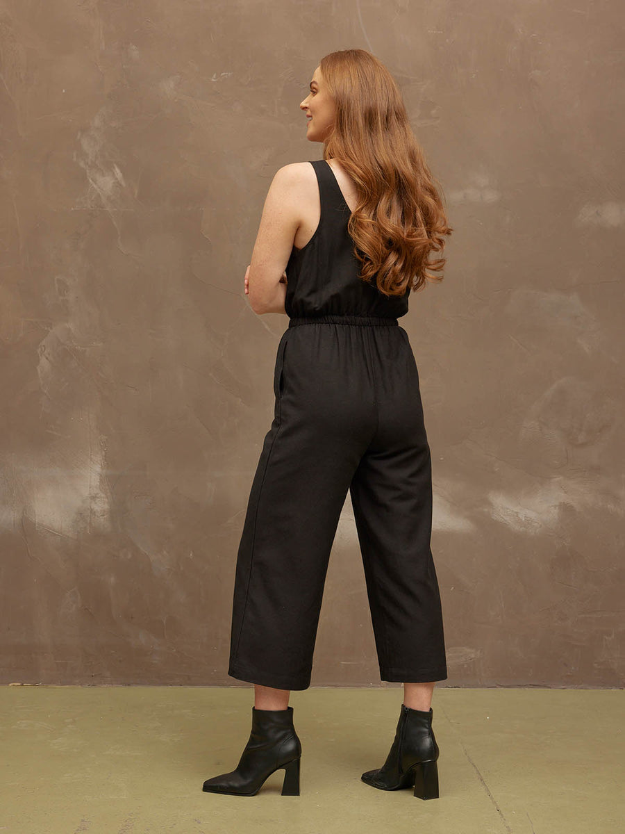 Lulu - Scoop Neck Jumpsuit - Black