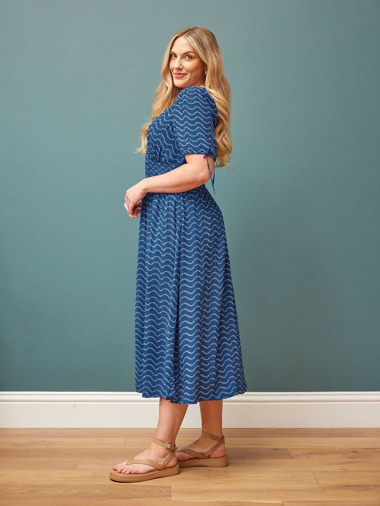 Maddie Wave Print Midi Dress
