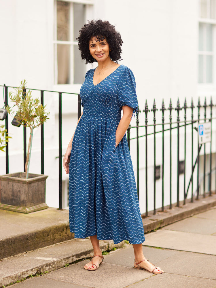 Maddie Wave Print Midi Dress