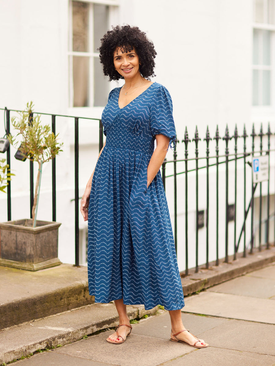 Maddie Wave Print Midi Dress