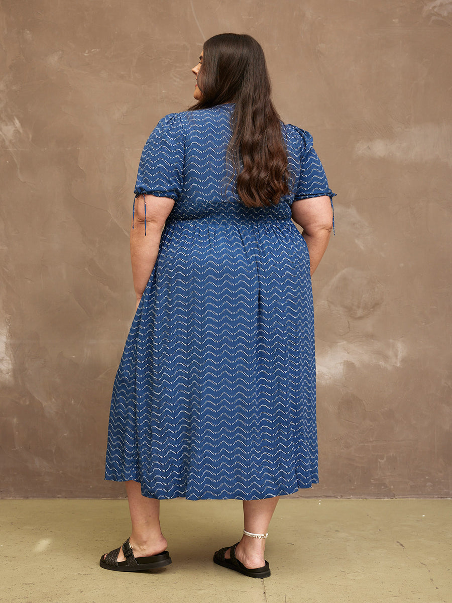 Maddie Wave Print Midi Dress
