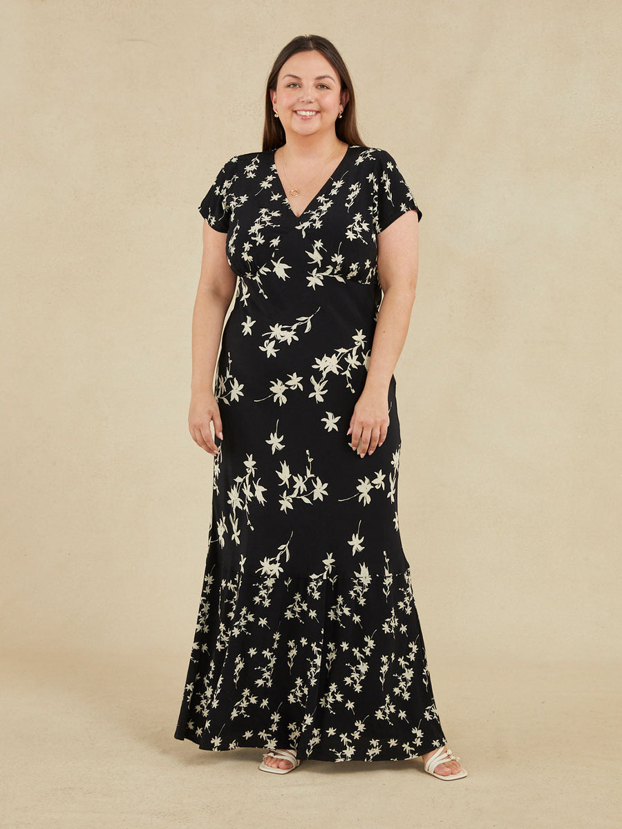 Julie - Cap Sleeve Maxi Dress - Black Floral Print