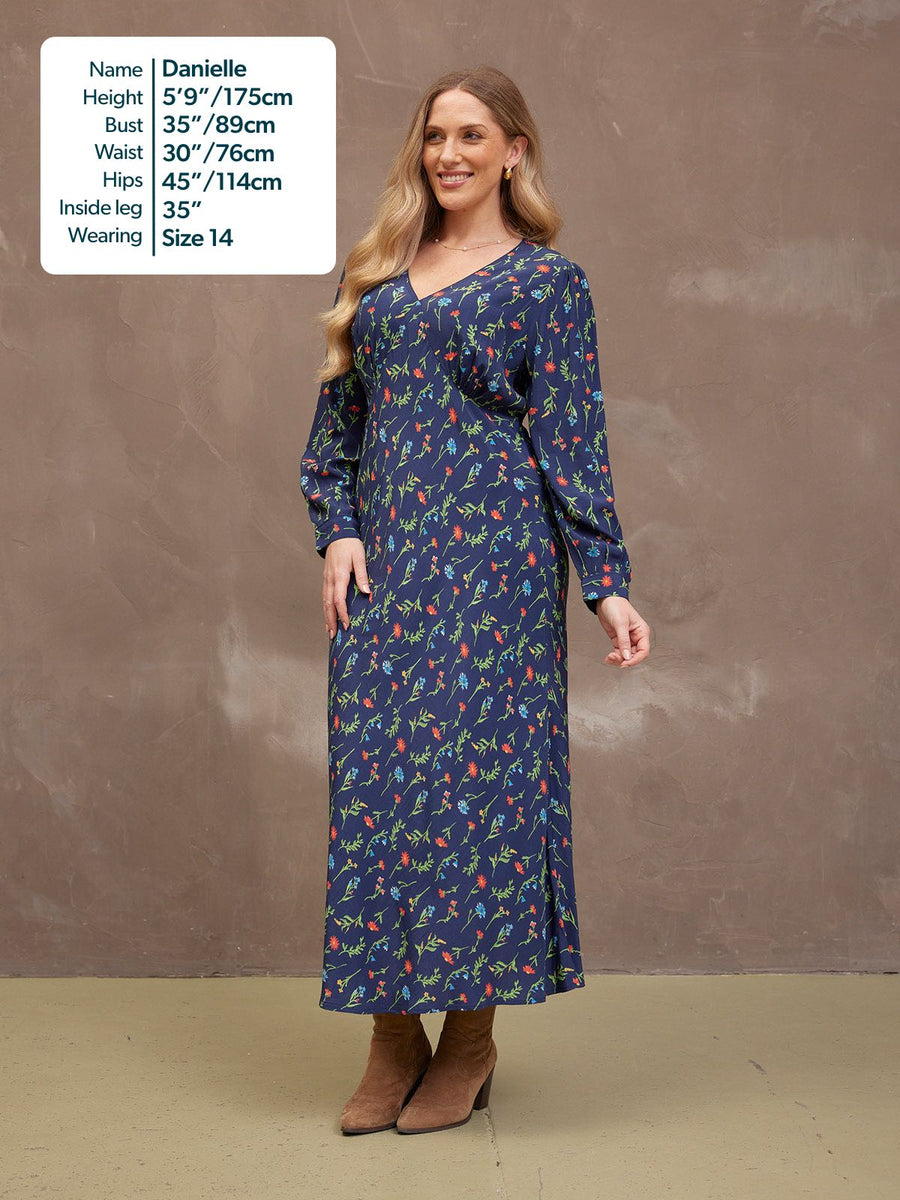 Monica V-Neck Tea Dress - Navy Floral