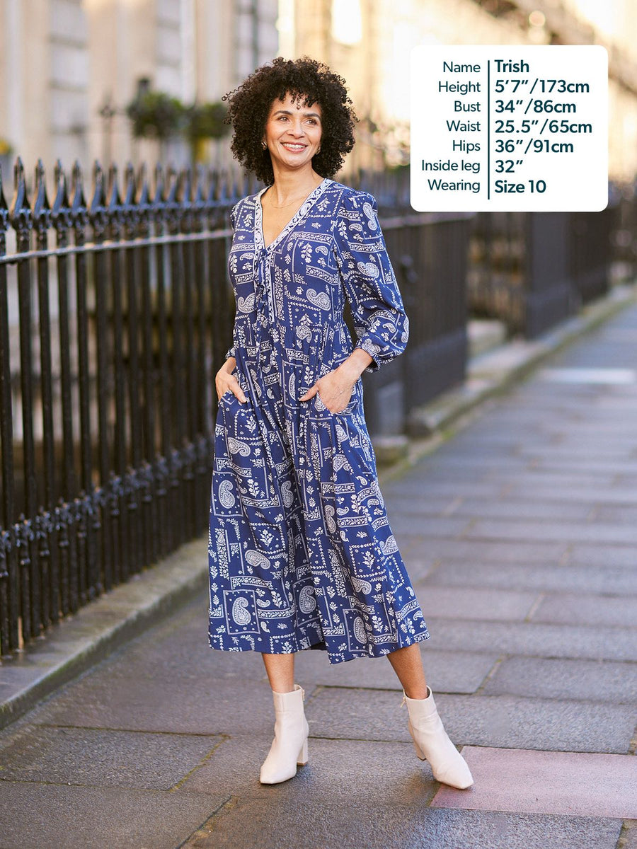 Naaila Paisley Dress - Navy