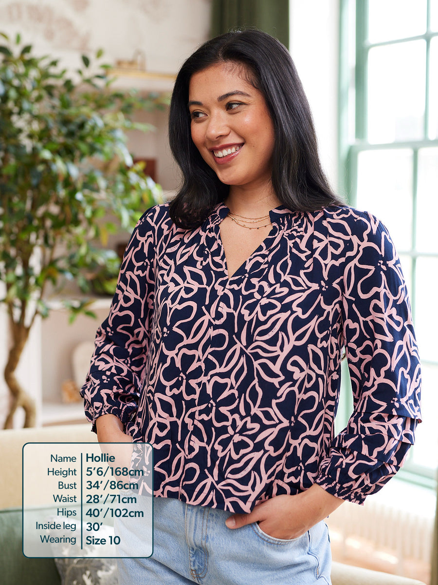 Laila Top - Navy Linear Floral