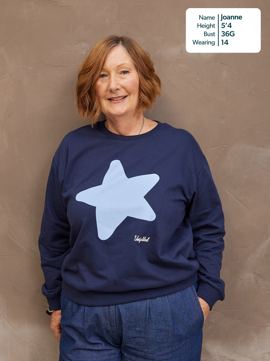 Shona Sweatshirt - Navy Statement Star Print