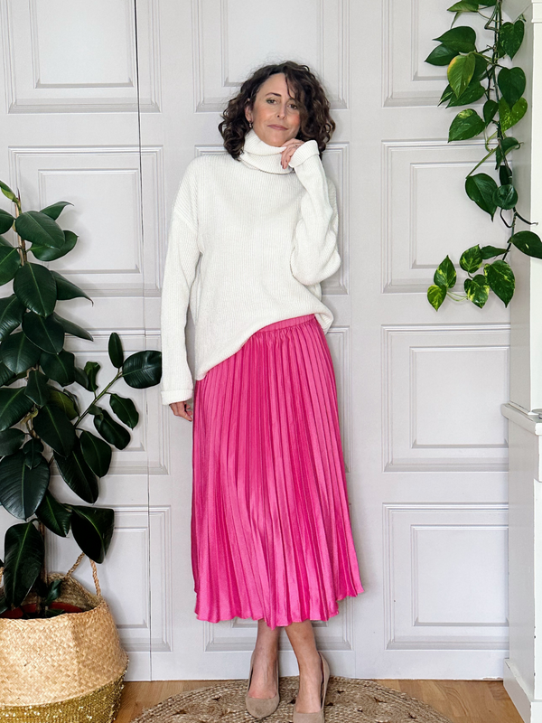 Jane - Pleated Skirt - Hot Pink