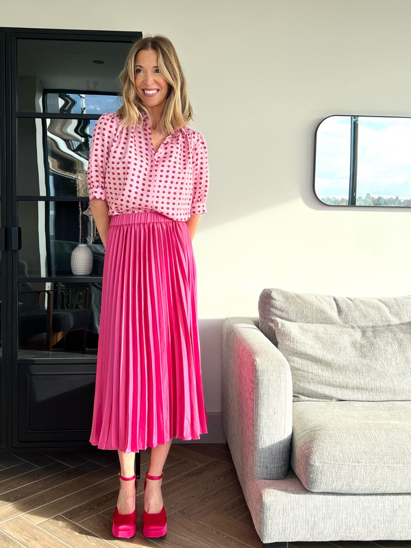 Hot pink midi pleated skirt hotsell