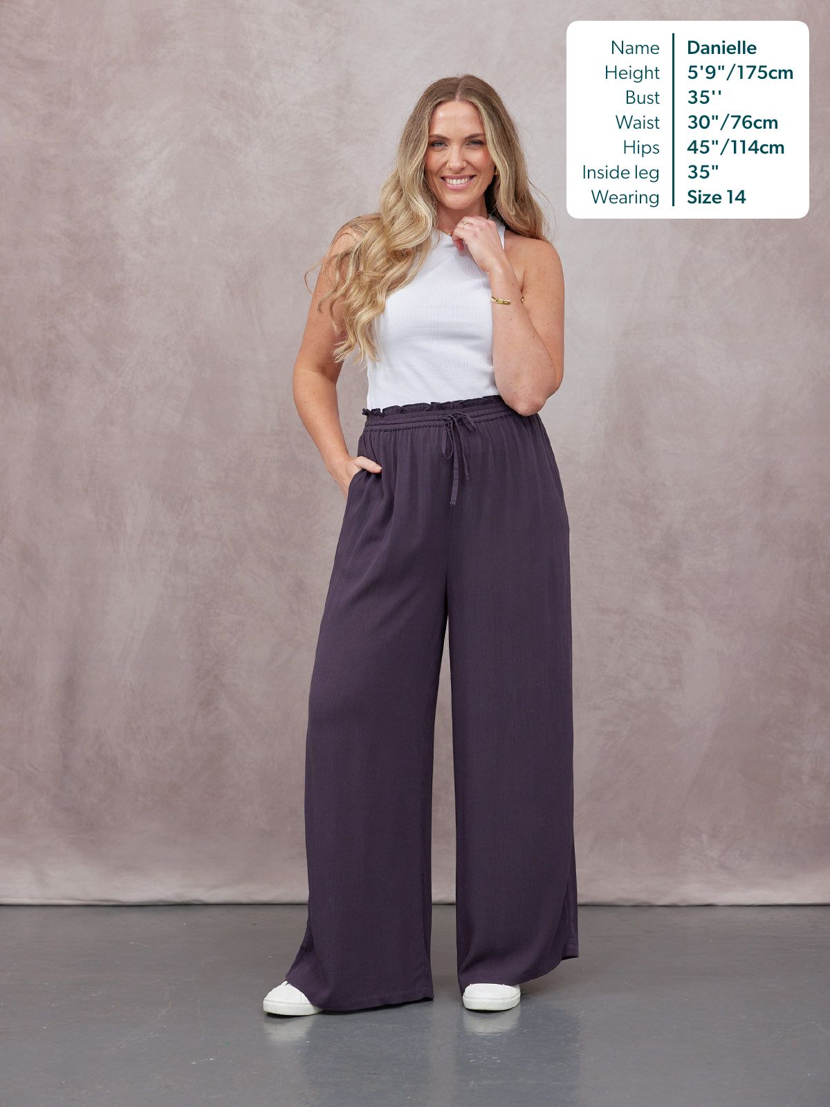 Celia Crinkle Trouser - Washed Navy – This is Unfolded