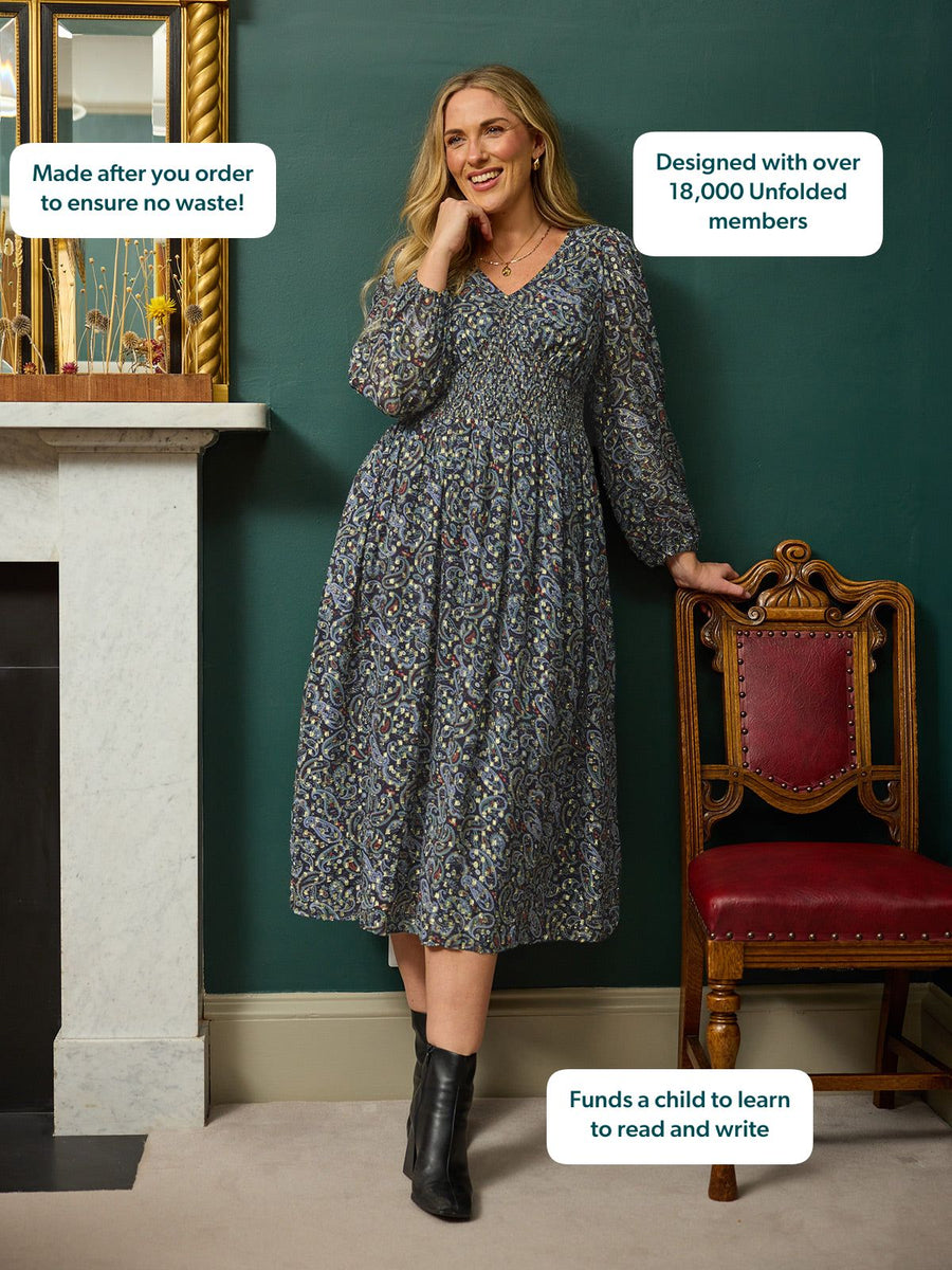 Maddie Long Sleeve V-Neck Dress - Paisley Print with Lurex