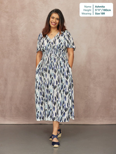 Maddie Short Sleeve Dress - Navy Ikat Print