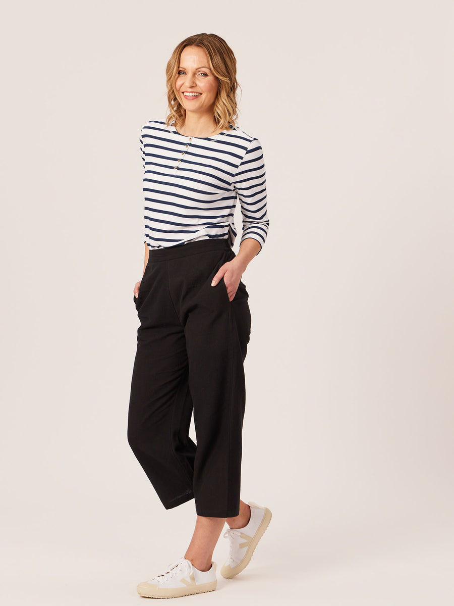 Cara - Relaxed Culotte - Black