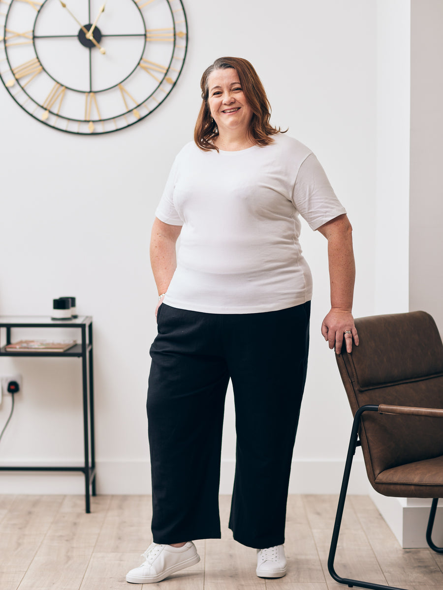 Cara - Relaxed Culotte - Black