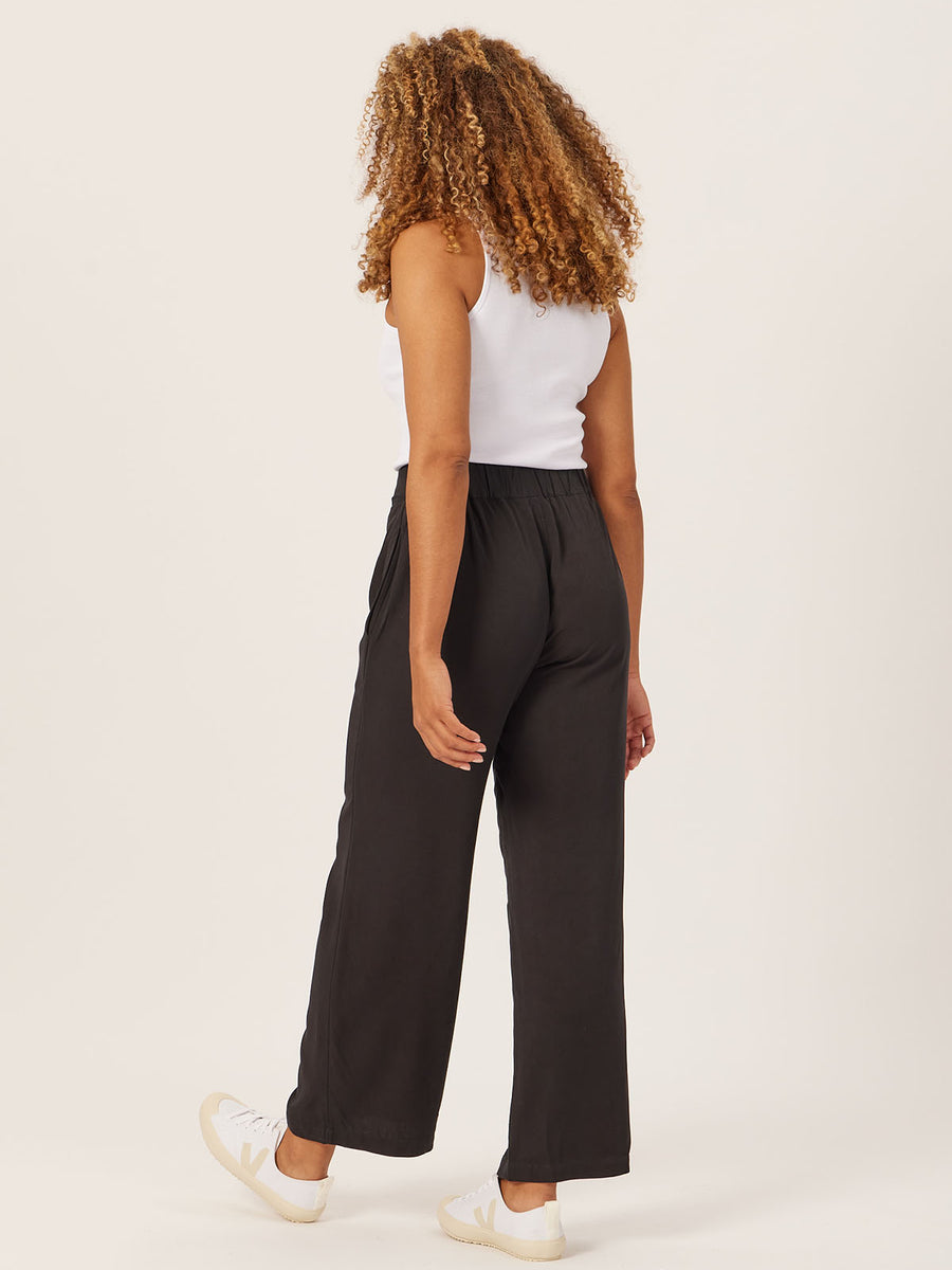 Beth - High Waisted Trouser - Black