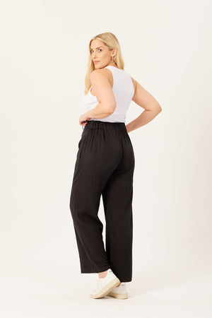 Beth - High Waisted Trouser - Black