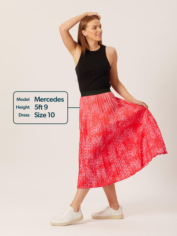Gill - Pleated Skirt - Pink & Red