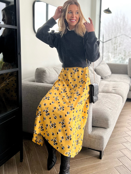 Molly - Sweetheart Midi Dress - Yellow Floral