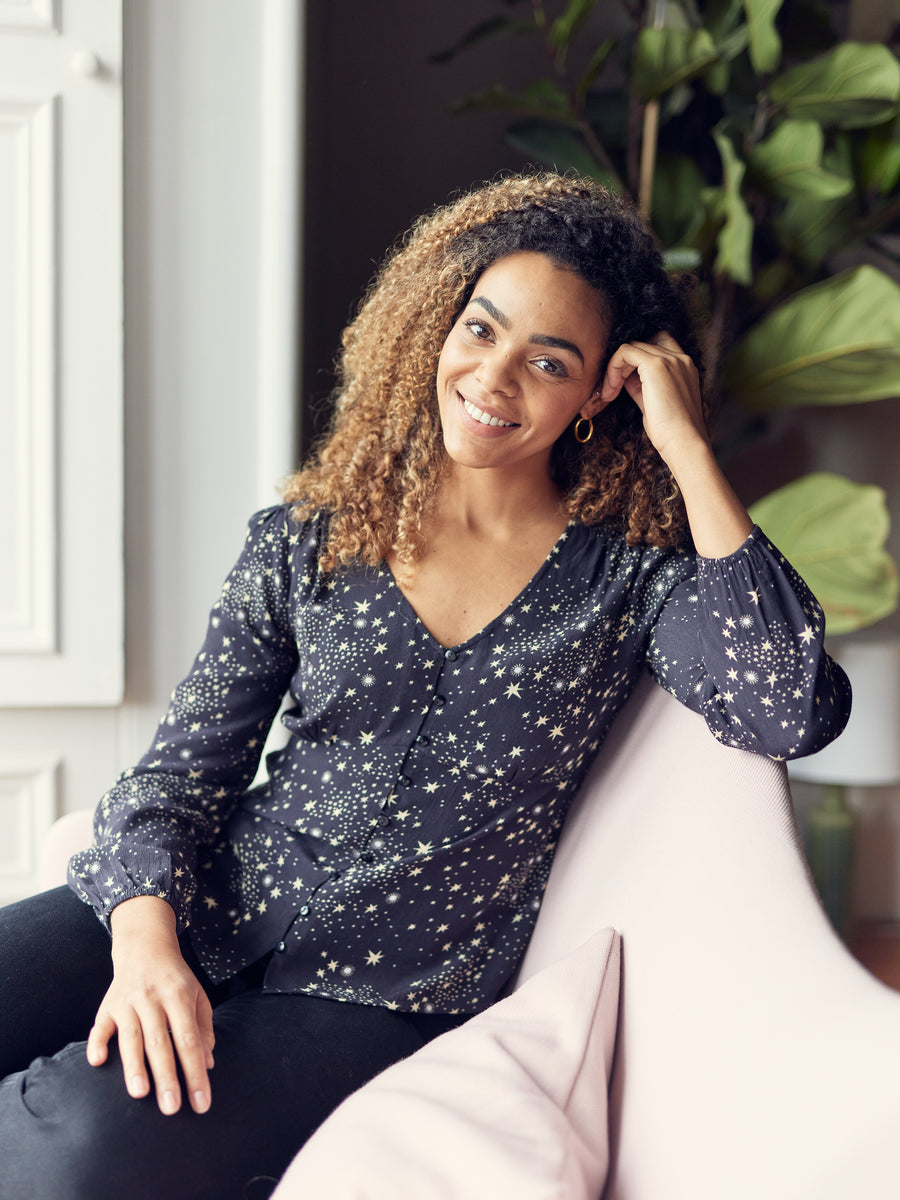 Zoe - Long Sleeved Button Down Blouse Black